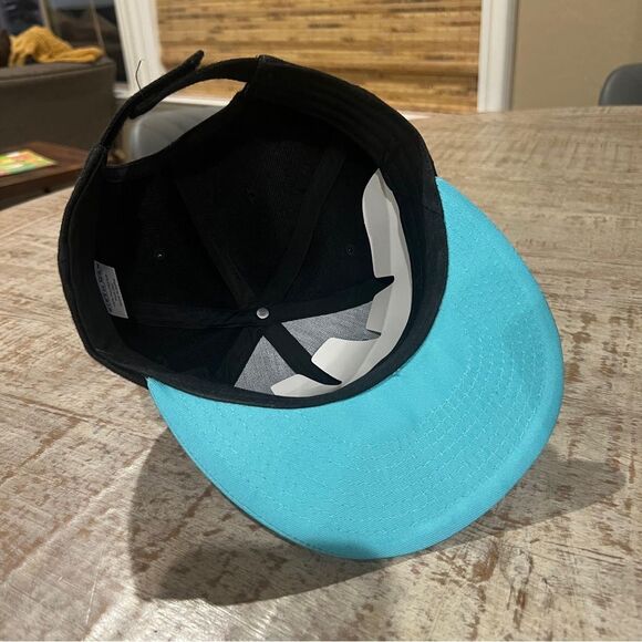 Arizona Diamondbacks Sixth Man Black and Teal Strap Back Hat - Picture 5 of 6